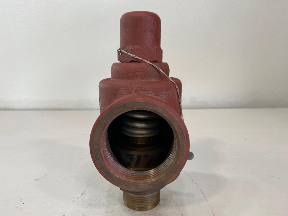 Teledyne Farris 1-1/2" x 2-1/2" NPT 190# Relief Valve